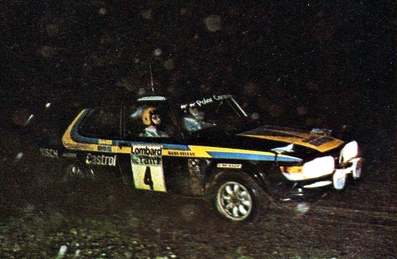 Stig Blomqvist - Hans Sylvan
25º Lombard RAC Rally 1976. Saab 99 EMS (JNF 756). Clasificado 2º.

Del 27 al 30 de Noviembre, Bath, Inglaterra.
Superficie: tierra.

El Rally tenia un total de 3248 km de los que 504 km divididos en 76 tramos eran especiales, (6 de ellos fueron cancelados, SS2 Speech House, km? SS34 Greystoke, km? SS37 cancelada antes del inicio, km? SS41 Egdon, km? y SS42 Anglebury, km?).

Tomaron la salida 200 equipos, finalizaron 71.@
Palabras clave: Stig_Blomqvist;Saab;Gran_Bretaña;EMS;1976;RAC_Rally