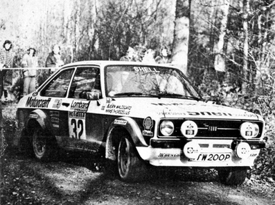 Bjorn Waldegard - Hans Thorszelius
25º Lombard RAC Rally 1976. Ford Escort RS1800 Mk2. Clasificado 3º.
El Rally tenia un total de 3248 km de los que 504 km divididos en 76 tramos, eran especiales. (6 de ellos fueron cancelados, SS2 Speech House, SS34 Greystoke, SS37 cancelada antes del inicio, SS41 Egdon y SS42 Anglebury).
Tomaron la salida 200 equipos, finalizaron 71.@
Palabras clave: ;Ford;Escort;MKII;Gran_Bretaña;RAC_Rally;1976