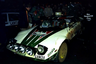 Sandro Munari - Silvio Maiga
25º Lombard RAC Rally 1976. Lancia Stratos HF (TO L64137). Clasificado 4º.

Del 27 al 30 de Noviembre, Bath, Inglaterra.
Superficie: tierra.

El Rally tenia un total de 3248 km de los que 504 km divididos en 76 tramos eran especiales, (6 de ellos fueron cancelados, SS2 Speech House, km? SS34 Greystoke, km? SS37 cancelada antes del inicio, km? SS41 Egdon, km? y SS42 Anglebury, km?).

Tomaron la salida 200 equipos, finalizaron 71.@
Palabras clave: Sandro_Munari;Silvio_Maiga;Lancia;Stratos;Gran_Bretaña;1976;RAC_Rally