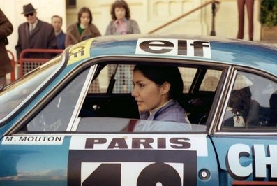 Michèle Mouton
44º Rallye Automobile Monte-Carlo 1976. Alpine-Renault A110 1800 (1453 SM 06). Clasificada 11ª y 1ª en Copa de Damas.
Copiloto Françoise Conconi.

Del 17 al 24 de Enero, Monte-Carlo.
Superficie: asfalto - nieve.

El Rally tenia un total de 4500 km de los que 530.50 km divididos en 23 tramos eran especiales.

Se inscribieron 163 equipos, tomaron la salida 148, finalizaron 84.@
Palabras clave: Michele_Mouton;Renault;Alpine;A110;Montecarlo;1976;personajes;mujeres;Womens