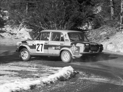 Antonio Zanini Sans - Juan-Jose Petisco
44º Rallye Automobile de Monte-Carlo 1976. Seat 1430/1800 (B-4597-AH). Clasificado 12º.

Del 17 al 24 de Enero, Monte-Carlo.
Superficie: asfalto - nieve.

El Rally tenia un total de 4500 km de los que 530.50 km divididos en 23 tramos eran especiales.

Se inscribieron 163 equipos, tomaron la salida 148, finalizaron 84.@
Palabras clave: Antonio_Zanini;Juan-Jose_Petisco;Seat;Montecarlo;1976