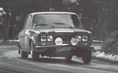 Antonio Zanini Sans - Juan-Jose Petisco
44º Rallye Automobile de Monte-Carlo 1976. Seat 1430/1800 (B-4597-AH). Clasificado 12º.

Del 17 al 24 de Enero, Monte-Carlo.
Superficie: asfalto - nieve.

El Rally tenia un total de 4500 km de los que 530.50 km divididos en 23 tramos eran especiales.

Se inscribieron 163 equipos, tomaron la salida 148, finalizaron 84.@
Palabras clave: ;Juan-Jose_Petisco;Seat;Montecarlo;1976