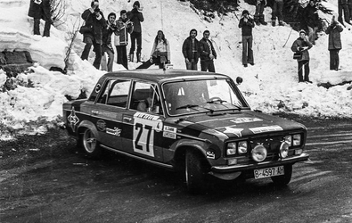 Antonio Zanini Sans - Juan-Jose Petisco
44º Rallye Automobile de Monte-Carlo 1976. Seat 1430/1800 (B-4597-AH). Clasificado 12º.

Del 17 al 24 de Enero, Monte-Carlo.
Superficie: asfalto - nieve.

El Rally tenia un total de 4500 km de los que 530.50 km divididos en 23 tramos eran especiales.

Se inscribieron 163 equipos, tomaron la salida 148, finalizaron 84.@
Palabras clave: ;Juan-Jose_Petisco;Seat;Montecarlo;1976