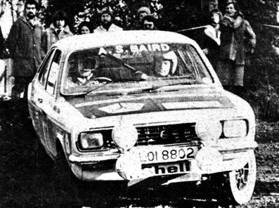 Robin Eyre-Maunsell - Neil Wilson
25º Lombard RAC Rally 1976. Chrysler Avenger (LOI 8802). Clasificado 13º.

Del 27 al 30 de Noviembre, Bath, Inglaterra.
Superficie: tierra.

El Rally tenia un total de 3248 km de los que 504 km divididos en 76 tramos eran especiales, (6 de ellos fueron cancelados, SS2 Speech House, km? SS34 Greystoke, km? SS37 cancelada antes del inicio, km? SS41 Egdon, km? y SS42 Anglebury, km?).

Tomaron la salida 200 equipos, finalizaron 71.@
Palabras clave: Chrysler;Avenger;RAC_Rally;Gran_Bretaña;1976