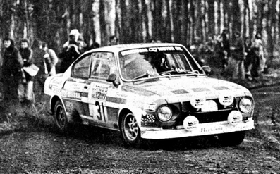 John Haugland - Fred Gallagher
25º Lombard RAC Rally 1976. Skoda 130 RS. Clasificado 16º.

Del 27 al 30 de Noviembre, Bath, Inglaterra.
Superficie: tierra.

El Rally tenia un total de 3248 km de los que 504 km divididos en 76 tramos eran especiales, (6 de ellos fueron cancelados, SS2 Speech House, km? SS34 Greystoke, km? SS37 cancelada antes del inicio, km? SS41 Egdon, km? y SS42 Anglebury, km?).

Tomaron la salida 200 equipos, finalizaron 71.@
Palabras clave: Skoda;RAC_Rally;Gran_Bretaña;1976