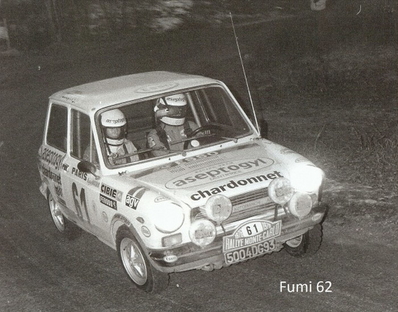 Christine Dacremont - Delphine Denard
44º Rallye Automobile de Monte-Carlo 1976. Autobianchi A112 Abarth (5004 DG 93). Clasificada 23ª.

Con el mismo tiempo que Jean-Pierre Malcher - Pierre Pagani, también con un Autobianchi A112 Abarth.

Ambos con un tiempo de 7:48.19 a 1:23.09 del Lancia Stratos HF de Sandro Munari - Silvio Maiga, clasificado 1º.

Del 17 al 24 de Enero, Monte-Carlo.
Superficie: asfalto - nieve.

El Rally tenia un total de 4500 km de los que 530.50 km divididos en 23 tramos eran especiales.

Se inscribieron 163 equipos, tomaron la salida 148, finalizaron 84.@
Palabras clave: Christine_Dacremont;Autobianchi;Abarth;Montecarlo;1976;Mujeres;Womens