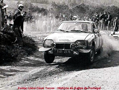 Francisco Romaozinho - Jose Bernardo
10º Rallye de Portugal Vinho do Porto 1976. Citröen GS (3521 ZT 75). Abandonò por la caja de cambios en SS20 Viseu 2 de 8.00 km.

Del 10 al 14 de Marzo, Estoril, Cascais, Lisboa, Portugal.
Superficie: asfalto - tierra.

El Rally tenia un total de 2087.90 Km de los que 468.70 divididos en 39 tramos, eran especiales, (2 de ellas fueron canceladas SS23 de Gouveia 22.60 km y SS24 Manteigas de 10.70 Km).

Tomaron la salida 59 equipos, finalizaron 21.@
Palabras clave: Citroen;GS;Portugal;1976