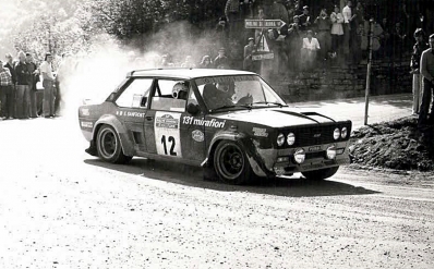 Roberto Cambiaghi - Emanuele Santfront
18º Rallye Sanremo 1976. Fiat 131 Abarth (TO P09981). Abandonó por el diferencial del coche.

Del 6 al 9 de Octubre, Sanremo, Imperia, Liguria, Italia.
Superficie: asfalto.

El Rally tenia un total de 1509 km de los que 780 Km divididos en 36 tramos eran especiales (2 de ellos fueron cancelados SS9 y SS30).

Tomaron la salida 133 equipos, finalizaron 68.@
Palabras clave: Roberto_Cambiaghi;Fiat;Abarth;Sanremo;1976