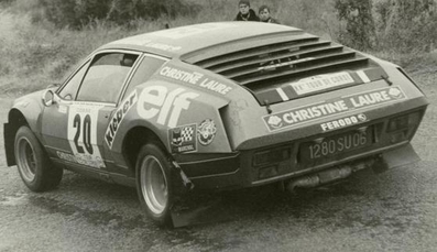 Michèle Mouton - Françoise Conconi
20º Tour de Corse 1976. Alpine-Renault A310 (1280 SU 06). Abandonó por el diferencial del coche.

Del 6 al 7 de Noviembre, Ajaccio, Córcega, Francia.
Superficie: asfalto.

El Rally tenia un total de 1340.00 km de los que 630 km divididos en 9 tramos eran especiales.

Kilómetros de cada uno de los 9 tramos:
SS1 - Casta - Pietra Moneta de 17 Km
SS2 - Calvi - Liamone de 145,20 Km
SS3 - Aqua Doria - Stiliccione de 16,50 Km
SS4 - Porto - Vecchio - Prunelli de 166,40 Km
SS5 - Kamiesch - Bavella - Zonza de 28,60 Km
SS6 - Tavera - Bastelica de 17,10 Km
SS7 - Palneca - Francardo de 137,90 Km
SS8 - Morosaglia - Alistro de 76,40 Km
SS9 - Talasani - La Castanaccia - La Porta de 24,90 Km.

Tomaron la salida 88 equipos, finalizaron 11.
@
Palabras clave: Michele_Mouton;Corse;Corcega;Renault;Alpine;A310;1976;mujeres;Womens
