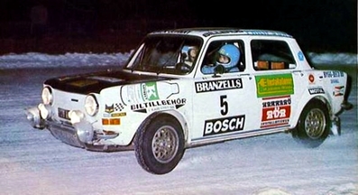 Bernard Fiorentino - Jean-Jacques Lenne
26º International Swedish Rally 1976. Simca Rallye 2. Abandonó por el cárter de aceite.

Del 20 al 22 de Febrero, Karlstad, Suecia.
Superficie: nieve - hielo.

El Rally tenia un total de 1620.00 km de los que 764.00 km divididos en 34 tramos eran especiales.

En total 213 equipos tomaron la salida, de los cuales 68 participaron en el WRC.
El campeonato de Suecia (202 tripulaciones) solo participó en la primera etapa.
Los campeonatos de C-Forare, Oldboys y Norska solo participaron en la segunda etapa.

Del Campeonato WRC finalizaron 28.
@
Palabras clave: Simca;Suecia;1976;Nieve