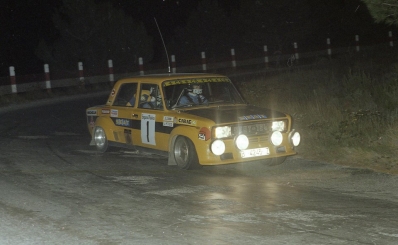 Antonio Zanini Sans - Juan-Jose Petisco
13º Rally Catalunya 1977. Seat 124 2.1 "Proto" Gr.5 (B-4245-Z). Clasificado 1º.
Seat Competición

Del 19 al 20 de Noviembre
Coef.4 
Organizador: Real Automovil club de Catalunya.

El Rally tenia un total de 690.5 Km, de los que 227.1 km divididos en 19 tramos eran especiales.

Se inscribieron 99 equipos, tomaron la salida 89, finalizaron 49.@
Palabras clave: Seat;Catalunya;1977;España;Spain