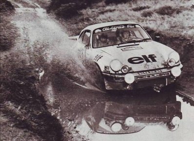 Michèle Mouton - Françoise Conconi
25º RACE Rallye de España 1977. Porsche 911 Carrera RS (9442 RH 34). Clasificada 1º.

Su primer gran resultado internacional y sin duda el inicio de una trayectoria impresionante.

Del 21 al 23 de Octubre (Coef.4) Puntuable para el Campeonato de Europa de Rallyes para conductores, Jarama, Madrid, España.
Superficie: asfalto - tierra.

El Rally tenia un total de 1343.20 Km de los que 407.70 Km divididos en 27 tramos eran especiales (3 de ellos fueron cancelados SS7 Puerto de Cotos, SS18 El Pontón y SS22 La Quesera).

Se inscribieron 66 equipos, tomaron la salida 45, finalizaron 17.@
Palabras clave: Michele_Mouton;Porsche;RACE;España;1977;Spain