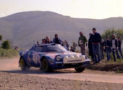 Bernard Darniche - Alain Mahé
10º Rallye dell'Isola d'Elba 1977. Lancia Stratos HF. Clasificado 1º.

Del 21 al 23 de Abril, Portoferraio.
Superficie: asfalto - tierra.

El Rally constaba de 2 etapas y un total de 730.00 km de los que 474.80 km divididos en 38 tramos eran especiales.

Tomaron la salida 162 equipos, finalizaron 60.@
Palabras clave: Bernard_Darniche;Alain_Mahe;Elba;Lancia;1977