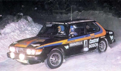 Stig Blomqvist - Hans Sylvan
27º Internacional Suecia Rally 1977. Saab 99 Turbo (ACZ 701). Clasificado 1º.

Del 11 al 13 de Febrero, Karlstad.
Superficie: nieve - hielo

El Rally tenia un total de 1522.00 km de los que 736.20 km eran de tramos especiales.

Tomaron la salida 175 equipos, finalizaron 37.@
Palabras clave: Stig_Blomqvist;Saab;EMS;Suecia;Nieve;1977