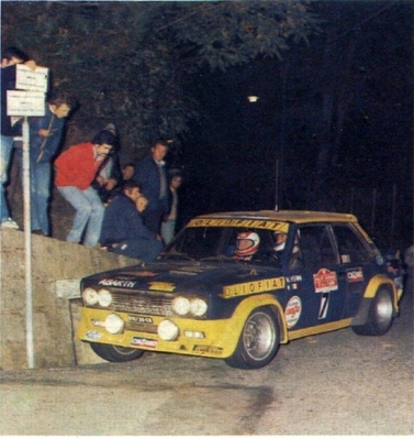 Maurizio Verini - Bruno Scabini
19º Rallye Sanremo 1977. Fiat 131 Abarth. Clasificado 2º.

Del 4 al 8 de Octubre, Sanremo, Liguria, Imperia, Italia.
Superficie: asfalto.

El Rally tenia un total de 1608 km de los que 867.35 km divididos en 33 tramos eran especiales, (3 de ellas fueron canceladas SS18 Melogno 2 de 15.30 Km, SS19 Giovetti 2 de 11.50 Km y SS20 Quazzo 2 de 11.90 Km).

Tomaron la salida 133 equipos, finalizaron 38.@
Palabras clave: ;Fiat;Abarth;Sanremo;1977