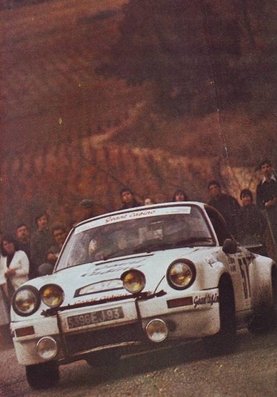 Bernard Béguin - Willy Huret
20º Critérium des Cévennes 1977. Porsche 911 Carrera 3.0 (5396 EJ 93). Clasificado 2º.

Del 13 al 14 de Noviembre, Francia.
Superficie: asfalto.

El Rally tenia un total de 395.50 km cronometrados divididos en 16 tramos especiales.

Tomaron la salida 220 equipos, finalizaron 100.@
Palabras clave: Bernard_Beguin;Willy_Huret;Criterium_Cevennes;Porsche;Carrera;1977