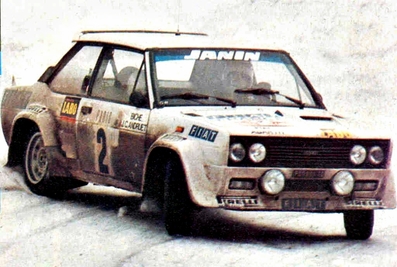 Jean-Claude Andruet -Michèle Espinos-Petit (Biche)
45º Rallye Automobile de Monte-Carlo 1977. Fiat 131 Abarth (TO P09981) Clasificado 2º.

Del 22 al 28 de Enero, Monte-Carlo .
Superficie: asfalto - nieve.

El Rally tenia un total de 4800 km de los que 540.50 km divididos en 27 tramos eran especiales (una de ellas fue cancelada SS2 Col de Fontbelle de 35.00 Km).

Se inscribieron 217 equipos, tomaron la salida 198, finalizaron 118 en lista, llegaron 47 en meta.@
Palabras clave: ;Michèle_Espinosi-Petit;Fiat;Abarth;Montecarlo;1977