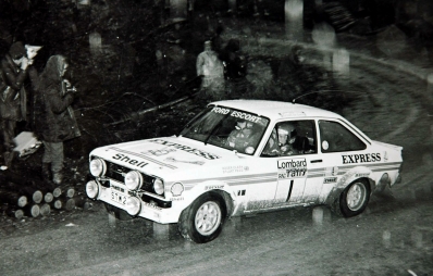 Roger Clark - Stuart Pegg
26º Lombard RAC Rally 1977. Ford Escort RS1800 MKII (STW 200R). Clasificado 4º.

Del 20 al 24 de Noviembre, London, York, Inglaterra.
Superficie: tierra - asfalto.

El Rally tenia un total de 3069 km de los que 674.45 km divididos en 69 tramos eran especiales, (2 de ellas fueron canceladas SS54 Cardrona de 9,66 Km y SS56 Elibank de 6,44 Km).

Tomaron la salida 182 equipos, finalizaron 67.@

Palabras clave: Roger_Clark;Ford;Escort;RS;MKII;Gran_Bretaña;1977;RAC_Rally;MKII;Inglaterra