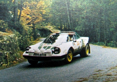 Mauro Pregliasco - Vittorio Reisoli
19º Rallye Sanremo 1977. Lancia Stratos HF. Clasificado 4º.

Del 4 al 8 de Octubre, Sanremo, Liguria, Imperia, Italia.
Superficie: asfalto.

El Rally tenia un total de 1608 km de los que 867.35 km divididos en 33 tramos eran especiales, (3 de ellas fueron canceladas SS18 Melogno 2 de 15.30 Km, SS19 Giovetti 2 de 11.50 Km y SS20 Quazzo 2 de 11.90 Km).

Tomaron la salida 133 equipos, finalizaron 38.@
Palabras clave: Mauro_Pregliasco;Lancia;Sanremo;1977