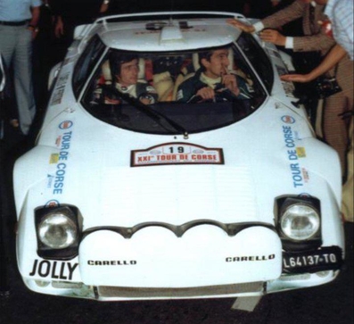 Antonio (Tony) Carello - Maurizio Perissinot
21º Tour de Corse 1977. Lancia Stratos HF (TO L64137). Clasificado 4º.

Del 5 al 6 de Noviembre, Ajaccio, Córcega; Francia.
Superficie: asfalto.

El Rally tenia un total de 1350 km de los que 645.80 km divididos en 13 tramos eran especiales.

1ª ETAPA
SS1 Tavera - Bastelica 17.10 km
SS2 Coti - Chiavari 14.80 km
SS3 Acqua d'Oria - Stiliccione 16.50 km
SS4 Muratello - Orone 21.60 kM
SS5 Quenza - Prunelli 131.30 km
SS6 Kamiesh - Zonza 38.50 km
SS7 Olivese - Bains de Guitera 10.10 km
Total etapal 249.90 km

2ª ETAPA
SS8 Palneca - Ghisoni 34.70 km
SS9 St Antoine - Pont St Laurent 97.60 km
SS10 Ponte Nuovo - Teddia 97.40 km
SS11 Talasani - La Porta 24.90 km
SS12 Casta - Pietra Moneta 17.00 km
SS13 Calvi - Vico 124.30 km

Total etapal 395.90 km
Total evento 645.80 km

Se inscribieron 134 equipos, tomaron la salida 120, finalizaron 32.
@
Palabras clave: Tony_Carello;Lancia;Stratos;Corcega;1977;Personajes;Corse