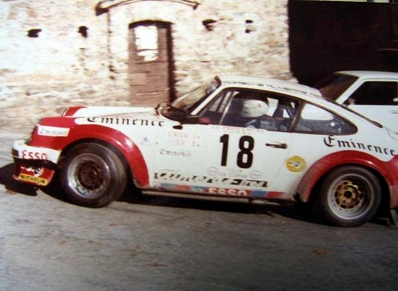 Jacques Alméras - Christian Gilbert "Tilber"
21º Tour de Corse 1977. Porsche 911. Clasificado 6º.

Del 5 al 6 de Noviembre, Ajaccio, Córcega; Francia.
Superficie: asfalto.

El Rally tenia un total de 1350 km de los que 645.80 km divididos en 13 tramos eran especiales.

1ª ETAPA
SS1 Tavera - Bastelica 17.10 km
SS2 Coti - Chiavari 14.80 km
SS3 Acqua d'Oria - Stiliccione 16.50 km
SS4 Muratello - Orone 21.60 kM
SS5 Quenza - Prunelli 131.30 km
SS6 Kamiesh - Zonza 38.50 km
SS7 Olivese - Bains de Guitera 10.10 km
Total etapal 249.90 km

2ª ETAPA
SS8 Palneca - Ghisoni 34.70 km
SS9 St Antoine - Pont St Laurent 97.60 km
SS10 Ponte Nuovo - Teddia 97.40 km
SS11 Talasani - La Porta 24.90 km
SS12 Casta - Pietra Moneta 17.00 km
SS13 Calvi - Vico 124.30 km

Total etapal 395.90 km
Total evento 645.80 km

Se inscribieron 134 equipos, tomaron la salida 120, finalizaron 32.
@
Palabras clave: ;Porsche;Corse;Corcega;1977