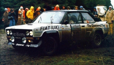 Simo Lampinen - Solve Andreasson
26º Lombard RAC Rally 1977. Fiat 131 Abarth (TO P35974). Clasificado 7º.

Del 20 al 24 de Noviembre, London, York, Inglaterra.
Superficie: tierra - asfalto.

El Rally tenia un total de 3069 km de los que 674.45 km divididos en 69 tramos eran especiales, (2 de ellas fueron canceladas SS54 Cardrona de 9,66 Km y SS56 Elibank de 6,44 Km).

Tomaron la salida 182 equipos, finalizaron 67.@
Palabras clave: ;Fiat;Abarth;Gran_Bretaña;1977;RAC_Rally
