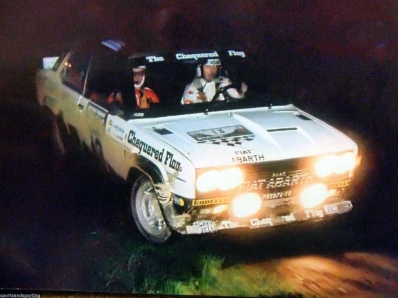 Simo Lampinen - Solve Andreasson
26º Lombard RAC Rally 1977. Fiat 131 Abarth (TO P35974). Clasificado 7º.

Del 20 al 24 de Noviembre, London, York, Inglaterra.
Superficie: tierra - asfalto.

El Rally tenia un total de 3069 km de los que 674.45 km divididos en 69 tramos eran especiales, (2 de ellas fueron canceladas SS54 Cardrona de 9,66 Km y SS56 Elibank de 6,44 Km).

Tomaron la salida 182 equipos, finalizaron 67.@
Palabras clave: ;Fiat;Abarth;Gran_Bretaña;1977;RAC_Rally