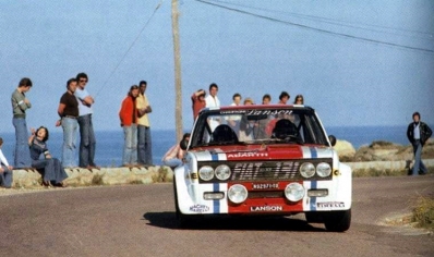 Michèle Mouton - Françoise Conconi
21º Tour de Corse 1977. Fiat 131 Abarth (TO N92971). Clasificada 8º.

Del 5 al 6 de Noviembre, Ajaccio, Córcega; Francia.
Superficie: asfalto.

El Rally tenia un total de 1350 km de los que 645.80 km divididos en 13 tramos eran especiales.

1ª ETAPA
SS1 Tavera - Bastelica 17.10 km
SS2 Coti - Chiavari 14.80 km
SS3 Acqua d'Oria - Stiliccione 16.50 km
SS4 Muratello - Orone 21.60 kM
SS5 Quenza - Prunelli 131.30 km
SS6 Kamiesh - Zonza 38.50 km
SS7 Olivese - Bains de Guitera 10.10 km
Total etapal 249.90 km

2ª ETAPA
SS8 Palneca - Ghisoni 34.70 km
SS9 St Antoine - Pont St Laurent 97.60 km
SS10 Ponte Nuovo - Teddia 97.40 km
SS11 Talasani - La Porta 24.90 km
SS12 Casta - Pietra Moneta 17.00 km
SS13 Calvi - Vico 124.30 km

Total etapal 395.90 km
Total evento 645.80 km

Se inscribieron 134 equipos, tomaron la salida 120, finalizaron 32.
@
Palabras clave: Michele_Mouton;Corcega;Fiat;abarth;1977;Corse