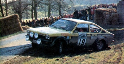 Anders Kullang - Bruno Berglund
26º Lombard RAC Rally 1977. Opel Kadett GT/E (GG-DX 972). Clasificado 15º.

Del 20 al 24 de Noviembre, London, York, Inglaterra.
Superficie: tierra - asfalto.

El Rally tenia un total de 3069 km de los que 674.45 km divididos en 69 tramos eran especiales, (2 de ellas fueron canceladas SS54 Cardrona de 9,66 Km y SS56 Elibank de 6,44 Km).

Tomaron la salida 182 equipos, finalizaron 67.@
Palabras clave: ;Opel;Kadett;GT/E;Celica;Gran_Bretaña;1977;RAC_Rally;Inglaterra