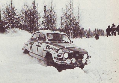 Simo Lampinen - Juhani Markkanen
12º Marlboro Arctic Rally 1977. Saab 96 V4. Abandonò por la transmisión del coche.

Del 4 de Febrero al 6 de Febrero, Rovaniemi, Finlandia.
Superficie: nieve y hielo.

Tomaron la salida 118 equipos, finalizaron 32.@
Palabras clave: Simo_Lampinen;Arctic;1977;Nieve;Saab