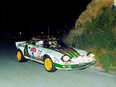 Sandro Munari - Piero Sodano
19º Rallye Sanremo 1977. Lancia Stratos HF (TO M54374). Abandonó por la transmisión del coche.
Lancia

Del 4 al 8 de Octubre, Sanremo, Liguria, Imperia, Italia.
Superficie: asfalto.

El Rally tenia un total de 1608 km de los que 867.35 km divididos en 33 tramos eran especiales, (3 de ellas fueron canceladas SS18 Melogno 2 de 15.30 Km, SS19 Giovetti 2 de 11.50 Km y SS20 Quazzo 2 de 11.90 Km).

Tomaron la salida 133 equipos, finalizaron 38.@
Palabras clave: Sandro_Munari;Sanremo;Lancia;Stratos;1977