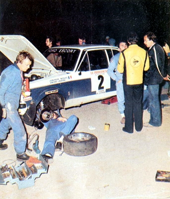 Jean-Pierre Nicolas - Vincent Laverne
21º Tour de Corse 1977. Ford Escort RS 1800 MKII (VHK 74S). Abandonó por la transmisión del coche.

Del 5 al 6 de Noviembre, Ajaccio, Córcega; Francia.
Superficie: asfalto.

El Rally tenia un total de 1350 km de los que 645.80 km divididos en 13 tramos eran especiales.

1ª ETAPA
SS1 Tavera - Bastelica 17.10 km
SS2 Coti - Chiavari 14.80 km
SS3 Acqua d'Oria - Stiliccione 16.50 km
SS4 Muratello - Orone 21.60 kM
SS5 Quenza - Prunelli 131.30 km
SS6 Kamiesh - Zonza 38.50 km
SS7 Olivese - Bains de Guitera 10.10 km
Total etapal 249.90 km

2ª ETAPA
SS8 Palneca - Ghisoni 34.70 km
SS9 St Antoine - Pont St Laurent 97.60 km
SS10 Ponte Nuovo - Teddia 97.40 km
SS11 Talasani - La Porta 24.90 km
SS12 Casta - Pietra Moneta 17.00 km
SS13 Calvi - Vico 124.30 km

Total etapal 395.90 km
Total evento 645.80 km

Se inscribieron 134 equipos, tomaron la salida 120, finalizaron 32.
@
Palabras clave: ;Ford;Escort;Corcega;1977;Corse