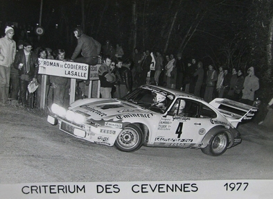 Jacques Alméras - Christian Gilbert "Tilber"
20º Critérium des Cévennes 1977. Porsche 911 Carrera 3.0. Abandonó por accidente.

Del 13 al 14 de Noviembre, Francia.
Superficie: asfalto con un total de 395.50 km cronometrados divididos en 16 tramos especiales.

Tomaron la salida 220 equipos, finalizaron 100.@
Palabras clave: ;Porsche;Carrera;Criterium_Cevennes;1977