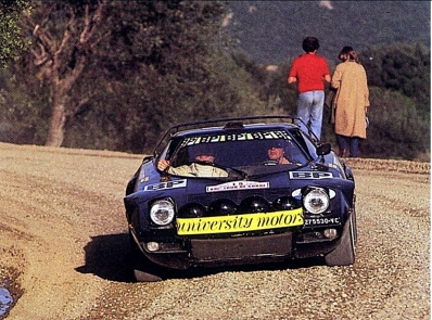 Francis Serpaggi - Dominique Subrini
21º Tour de Corse 1977. Lancia Stratos HF (VC 275530). Abandonò por motor en SS5 Quenza - Prunelli de 131.30 km.

Del 5 al 6 de Noviembre, Ajaccio, Córcega; Francia.
Superficie: asfalto.

El Rally tenia un total de 1350 km de los que 645.80 km divididos en 13 tramos eran especiales.

1ª ETAPA
SS1 Tavera - Bastelica 17.10 km
SS2 Coti - Chiavari 14.80 km
SS3 Acqua d'Oria - Stiliccione 16.50 km
SS4 Muratello - Orone 21.60 km
SS5 Quenza - Prunelli 131.30 km
SS6 Kamiesh - Zonza 38.50 km
SS7 Olivese - Bains de Guitera 10.10 km
Total etapal 249.90 km

2ª ETAPA
SS8 Palneca - Ghisoni 34.70 km
SS9 St Antoine - Pont St Laurent 97.60 km
SS10 Ponte Nuovo - Teddia 97.40 km
SS11 Talasani - La Porta 24.90 km
SS12 Casta - Pietra Moneta 17.00 km
SS13 Calvi - Vico 124.30 km

Total etapal 395.90 km
Total evento 645.80 km

Se inscribieron 134 equipos, tomaron la salida 120, finalizaron 32.
@
Palabras clave: ;Lancia;Stratos;Corse;Corcega;1977
