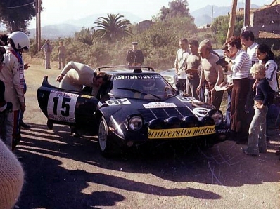 Francis Serpaggi - Dominique Subrini
21º Tour de Corse 1977. Lancia Stratos HF (VC 275530). Abandonò por motor en SS5 Quenza - Prunelli de 131.30 km.

Del 5 al 6 de Noviembre, Ajaccio, Córcega; Francia.
Superficie: asfalto.

El Rally tenia un total de 1350 km de los que 645.80 km divididos en 13 tramos eran especiales.

1ª ETAPA
SS1 Tavera - Bastelica 17.10 km
SS2 Coti - Chiavari 14.80 km
SS3 Acqua d'Oria - Stiliccione 16.50 km
SS4 Muratello - Orone 21.60 km
SS5 Quenza - Prunelli 131.30 km
SS6 Kamiesh - Zonza 38.50 km
SS7 Olivese - Bains de Guitera 10.10 km
Total etapal 249.90 km

2ª ETAPA
SS8 Palneca - Ghisoni 34.70 km
SS9 St Antoine - Pont St Laurent 97.60 km
SS10 Ponte Nuovo - Teddia 97.40 km
SS11 Talasani - La Porta 24.90 km
SS12 Casta - Pietra Moneta 17.00 km
SS13 Calvi - Vico 124.30 km

Total etapal 395.90 km
Total evento 645.80 km

Se inscribieron 134 equipos, tomaron la salida 120, finalizaron 32.
@
Palabras clave: ;Lancia;Stratos;Corse;Corcega;1977