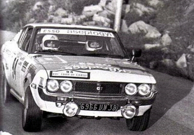 Marianne Hoepfner - Denise Emmanuelli
21º Tour de Corse 1977. Toyota Celica (6966 UN 38). Abandonó por problemas mecánicos.

Del 5 al 6 de Noviembre, Ajaccio, Córcega; Francia.
Superficie: asfalto.

El Rally tenia un total de 1350 km de los que 645.80 km divididos en 13 tramos eran especiales.

1ª ETAPA
SS1 Tavera - Bastelica 17.10 km
SS2 Coti - Chiavari 14.80 km
SS3 Acqua d'Oria - Stiliccione 16.50 km
SS4 Muratello - Orone 21.60 km
SS5 Quenza - Prunelli 131.30 km
SS6 Kamiesh - Zonza 38.50 km
SS7 Olivese - Bains de Guitera 10.10 km
Total etapal 249.90 km

2ª ETAPA
SS8 Palneca - Ghisoni 34.70 km
SS9 St Antoine - Pont St Laurent 97.60 km
SS10 Ponte Nuovo - Teddia 97.40 km
SS11 Talasani - La Porta 24.90 km
SS12 Casta - Pietra Moneta 17.00 km
SS13 Calvi - Vico 124.30 km

Total etapal 395.90 km
Total evento 645.80 km

Se inscribieron 134 equipos, tomaron la salida 120, finalizaron 32.
@
Palabras clave: Marianne_Hoepfner;Toyota;Celica;Corse;Corcega;1977;Womens;Mujeres