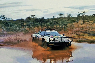 Robin Ulyate - Ian Street
25º Safari Rally 1977. Lancia Stratos HF (TO L80932). Abandonó por sobrecalentamiento del motor.
Lancia Alitalia

Del 7 al 11 de Abril, Nairobi, Kenya, Africa.
Superficie: tierra.

El Rally tenia un total de 5949 km con 81 controles horarios.

Tomaron la salida 61 equipos,finalizaron 12.@
Palabras clave: Lancia_Stratos;Safari;1977