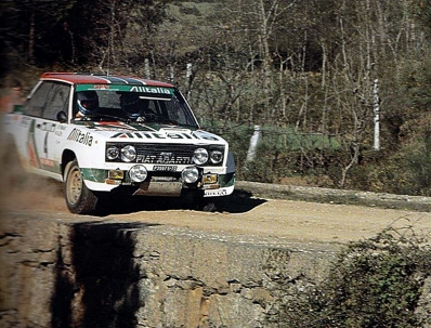 Markku Alén - Ilkka Kivimäki
12º Rallye de Portugal - Vinho do Porto 1978. Fiat 131 Abarth (TO P35975). Clasificado 1º.

Del 19 al 23 de Abril, Estoril, Portugal.
Superficie: asfalto - tierra.

El Rally tenia un total de 2504 km de los que 627 km divididos en 46 tramos eran especiales.

Tomaron la salida 112 equipos, finalizaron 20.@
Palabras clave: Markku_Alen;Fiat;Abarth;Portugal;1978