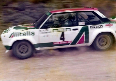 Markku Alén - Ilkka Kivimäki
12º Rallye de Portugal - Vinho do Porto 1978. Fiat 131 Abarth (TO P35975). Clasificado 1º.

Del 19 al 23 de Abril, Estoril, Portugal.
Superficie: asfalto - tierra.

El Rally tenia un total de 2504 km de los que 627 km divididos en 46 tramos eran especiales.

Tomaron la salida 112 equipos, finalizaron 20.@
Palabras clave: Markku_Alen;Fiat;Abarth;Portugal;1978