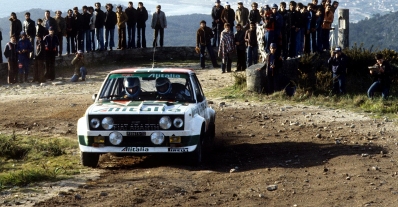Markku Alén - Ilkka Kivimäki
12º Rallye de Portugal - Vinho do Porto 1978. Fiat 131 Abarth (TO P35975). Clasificado 1º.

Del 19 al 23 de Abril, Estoril, Portugal.
Superficie: asfalto - tierra.

El Rally tenia un total de 2504 km de los que 627 km divididos en 46 tramos eran especiales.

Tomaron la salida 112 equipos, finalizaron 20.@
Palabras clave: Markku_Alen;Fiat;Abarth;Portugal;1978