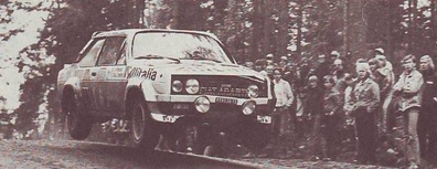 Timo Salonen - Erkki Nyman
28º Jyväskylän Suurajot - Rally of the 1000 Lakes 1978. Fiat 131 Abarth (TO R88536). Clasificado 2º.

Del 25 al 27 de Agosto, Jyväskylä, Finlandia.
Superficie: tierra.

El Rally tenia un total de 1397.70 km de los que 367.20 km divididos en 45 tramos eran especiales.

Se inscribieron 109 equipos, tomaron la salida 108, finalizaron 55.@
Palabras clave: Timo_Salonen;Fiat;Abarth;Finlandia;1978;