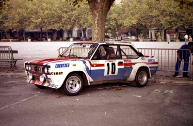 Michèle Mouton - Françoise Conconi
22º Tour de Corse 1978. Fiat 131 Abarth (TO N92971). Clasificada 5ª.

En esta edición habí­an 4 tramos de casi 100 Km
SS3 Le Fango - St Sauveur de 85.80 Km
SS5 Moca - Abbazia de 99 Km
SS8 St Antoine - Pont St Lauren de 97.60 Km
SS9 Ponte Nuovo - Pianiccia de 88.20 Km.

Del 4 al 5 de Noviembre, Ajaccio, Córcega, Francia.
Superficie: asfalto.

El Rally tenia un total de 1166.00 km de los que 543.10 km divididos en 10 tramos eran especiales.

Tomaron la salida 116 equipos, finalizaron 37.@
Palabras clave: Michele_Mouton;Fiat;Abarth;Corse;Corcega;1978