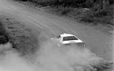 Tassos Livieratos 'Siroco' - Emmanouel (Manólis) Makrinos
25º Rally Acròpolis 1978. Lancia Stratos HF. Clasificado 6º.
(Konstantinos 'Elaborus' Papagiannopoulos)@
Palabras clave: Lancia;Stratos;Grecia;Acropolis;1978
