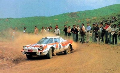 Tassos Livieratos 'Siroco' - Emmanouel (Manólis) Makrinos
25º Rally Acrópolis 1978. Lancia Stratos HF(E 674). Clasificado 6º.

Del 29 de Mayo al 2 de Junio, Atenas, Grecia.
Superficie: tierra.

El Rally tenia un total de 2974.11 km de los que 772.10 km divididos en 54 tramos eran especiales (2 de ellas fueron canceladas SS10 Kaloskopi de 22.30 Km y SS16 Aliakmon-Lake de 15.70 Km).

Se inscribieron 183 equipos, tomaron la salida 160, finalizaron 37.@
Palabras clave: Lancia;Stratos;Grecia;Acropolis;1978