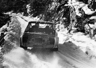 Maurizio Verini - Francesco Rossetti
46º Rallye Automobile de Monte-Carlo 1978. Fiat 131 Abarth (TO R19730). Clasificado 8º.

Del 21 al 27 de Enero, Monte-Carlo.
Superficie: asfalto - nieve.

El Rally tenia un total de 4600 km de los que 570 km divididos en 29 tramos eran especiales (5 de ellas fueron canceladas SS8 Col du Fanget de 10 Km, SS10 Serre Chevalier de 10 Km, SS11 Col du Lautaret de 15 Km, SS14 Saint Pierreville de 16 Km y SS15 Burzet de 44 Km).

Se inscribieron 231 equipos, tomaron la salida 216, finalizaron 129.@
Palabras clave: ;Fiat;Abarth;Montecarlo;1978;nieve