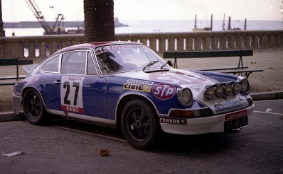 Daniel Rognoni - Gilbert Dini
22º Tour de Corse 1978. Porsche 911 Carrera RS 2.7 (149 AN 2B). Clasificado 8º.

Del 4 al 5 de Noviembre, Ajaccio, Francia.
Superficie: asfalto.

El Rally tenia un total de 1166 km de los que 533 km divididos en 10 tramos, eran especiales.

En esta edición hab­ian 4 tramos de casi 100 Km
SS3 Le Fango - St Sauveur de 85.80 Km
SS5 Moca - Abbazia de 99 Km
SS8 St Antoine - Pont St Lauren de 97.60 Km
SS9 Ponte Nuovo - Pianiccia de 88.20 Km

Tomaron la salida 116 equipos, finalizaron 37.
@
Palabras clave: Porsche;Corse;Corcega;1978