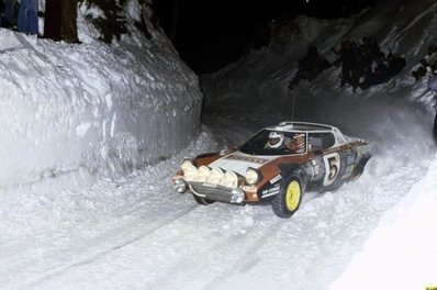 Fulvio Bacchelli  - Arnaldo Bernacchini
46º Rallye Automobile de Monte-Carlo 1978. Lancia Stratos HF (TO N41648). Clasificado 10º.

Del 21 al 27 de Enero, Monte-Carlo.
Superficie: asfalto - nieve.

El Rally tenia un total de 4600 km de los que 570 km divididos en 29 tramos eran especiales (5 de ellas fueron canceladas SS8 Col du Fanget de 10 Km, SS10 Serre Chevalier de 10 Km, SS11 Col du Lautaret de 15 Km, SS14 Saint Pierreville de 16 Km y SS15 Burzet de 44 Km).

Se inscribieron 231 equipos, tomaron la salida 216, finalizaron 129.@
Palabras clave: Fulvio_Bacchelli;Arnaldo_Bernacchini;Lancia;Stratos;HF;Montecarlo;1978;nieve