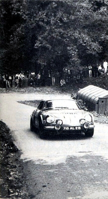 Robert Simonetti - Jean-Michel Simonetti
22º Tour de Corse 1978. Alpine-Renault A110 1800 (718 AL 2B). Clasificado 12º.

Del 4 al 5 de Noviembre, Ajaccio, Francia.
Superficie: asfalto.

El Rally tenia un total de 1166 km de los que 533 km divididos en 10 tramos, eran especiales.

En esta edición hab­ian 4 tramos de casi 100 Km
SS3 Le Fango - St Sauveur de 85.80 Km
SS5 Moca - Abbazia de 99 Km
SS8 St Antoine - Pont St Lauren de 97.60 Km
SS9 Ponte Nuovo - Pianiccia de 88.20 Km

Tomaron la salida 116 equipos, finalizaron 37.
@
Palabras clave: Renault;Alpine;Corse;Corcega;1978