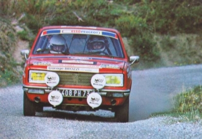 Alain Coppier - Robert Jocteur
22º Tour de Corse 1978. Peugeot 104. Clasificado 17º.

Del 4 al 5 de Noviembre, Ajaccio, Francia.
Superficie: asfalto.

El Rally tenia un total de 1166 km de los que 533 km divididos en 10 tramos, eran especiales.

En esta edición hab­ian 4 tramos de casi 100 Km
SS3 Le Fango - St Sauveur de 85.80 Km
SS5 Moca - Abbazia de 99 Km
SS8 St Antoine - Pont St Lauren de 97.60 Km
SS9 Ponte Nuovo - Pianiccia de 88.20 Km

Tomaron la salida 116 equipos, finalizaron 37.

Palabras clave: Peugeot;Corse;Corcega;1978