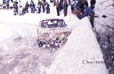 Patrick Pierron - Bernard Picard
46º Rallye Automobile de Monte-Carlo 1978. Simca Rallye 2. Clasificado 100º.

Del 21 al 27 de Enero, Monte-Carlo.
Superficie: asfalto - nieve.

El Rally tenia un total de 4600 km de los que 570 km divididos en 29 tramos eran especiales (5 de ellas fueron canceladas SS8 Col du Fanget de 10 Km, SS10 Serre Chevalier de 10 Km, SS11 Col du Lautaret de 15 Km, SS14 Saint Pierreville de 16 Km y SS15 Burzet de 44 Km).

Se inscribieron 231 equipos, tomaron la salida 216, finalizaron 129.@
Palabras clave: ;Simca;Montecarlo;1978;nieve;crash